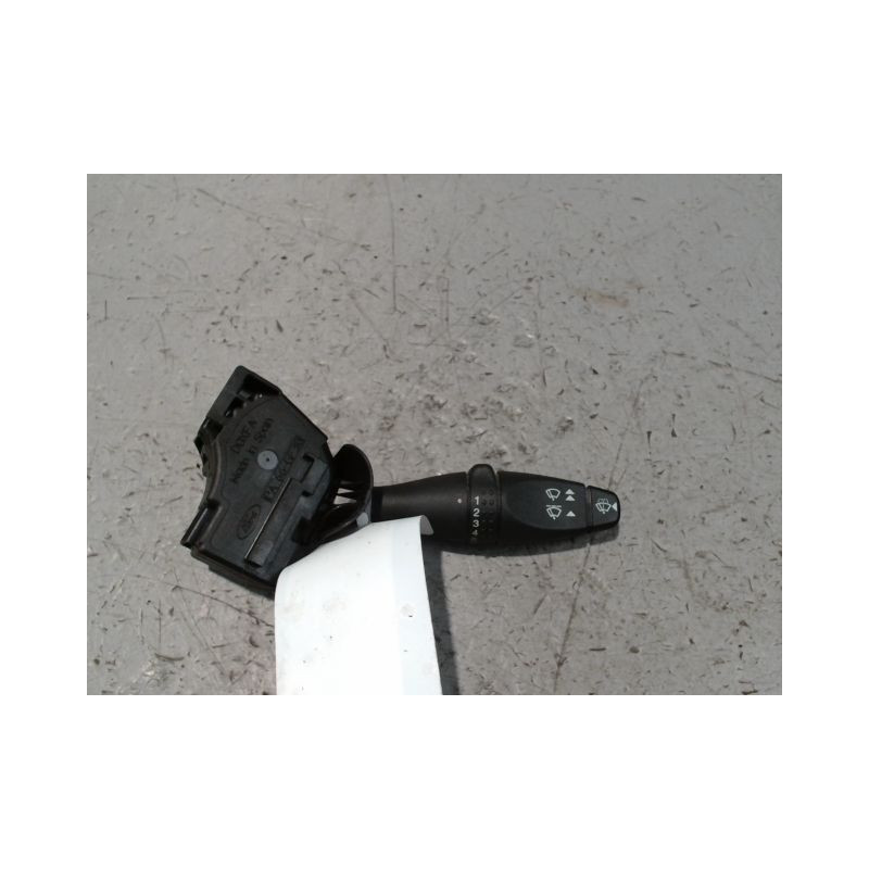 COMMANDE ESSUIE GLACE FORD FIESTA 2010-