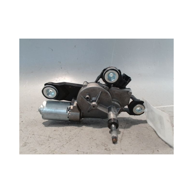 MOTEUR ESSUIE-GLACE ARRIERE MAZDA MAZDA 3  5P