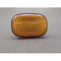REPETITEUR AILE GAUCHE TOYOTA RAV4