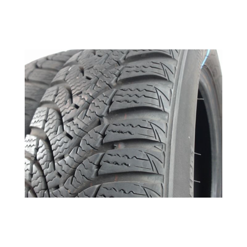 Paire de pneus KUMHO WINTERCRAFT WP51 165 60 14 79 T