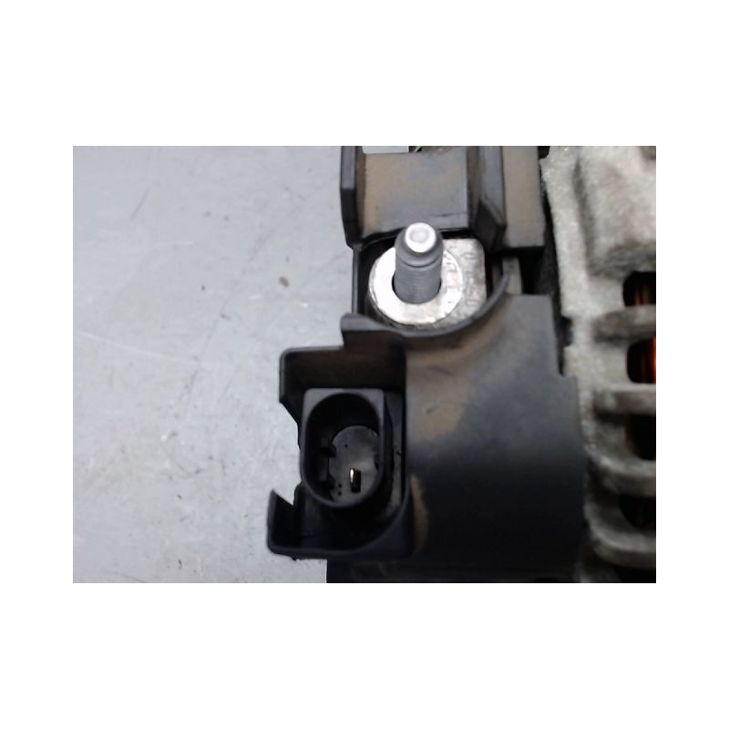 ALTERNATEUR MINI MINI 2010-