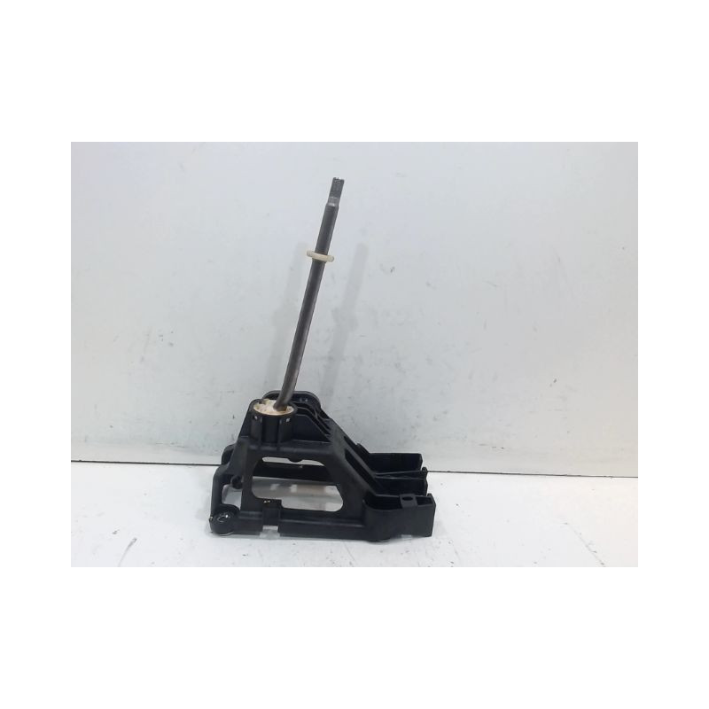 LEVIER DE VITESSES TOYOTA AYGO 1.0 VVTi 