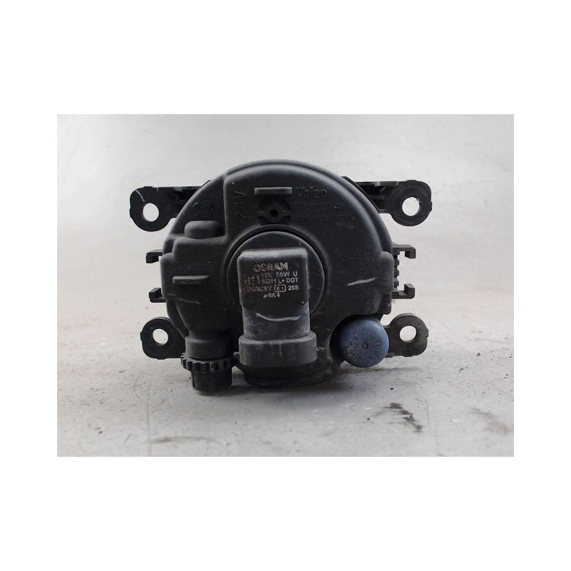 PHARE ANTIBROUILLARD AVANT DROIT RENAULT TWINGO