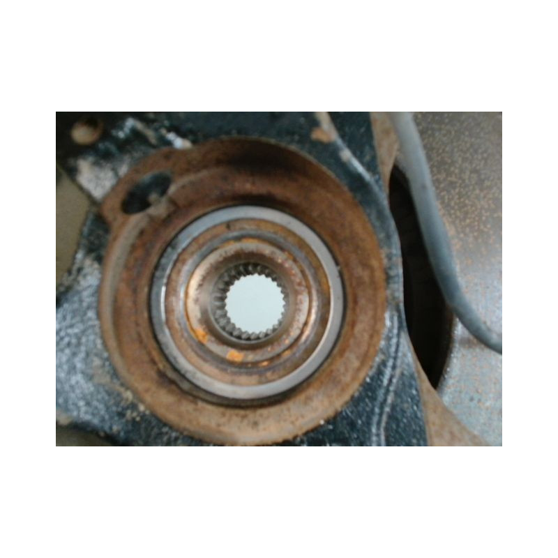 PIVOT AVANT GAUCHE SUZUKI SWIFT