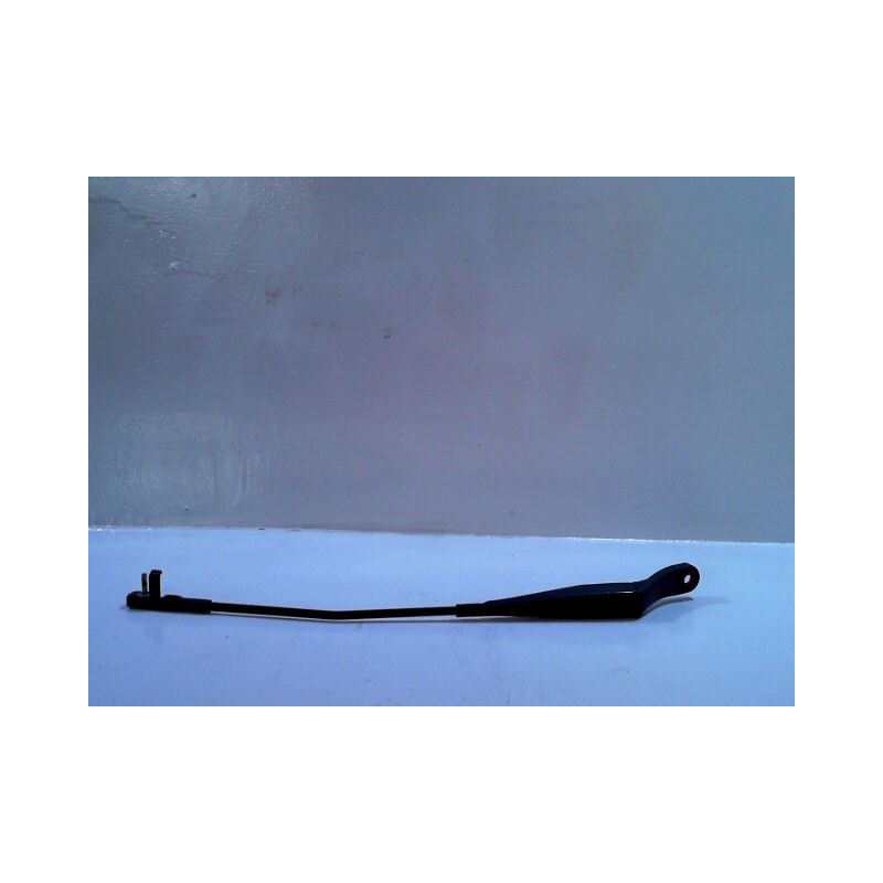 BRAS ESSUIE-GLACE AVANT GAUCHE PEUGEOT 207 3P