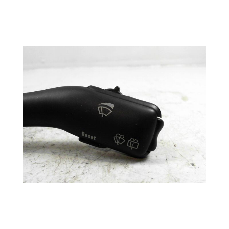COMMANDE ESSUIE GLACE VOLKSWAGEN GOLF IV 98-2004