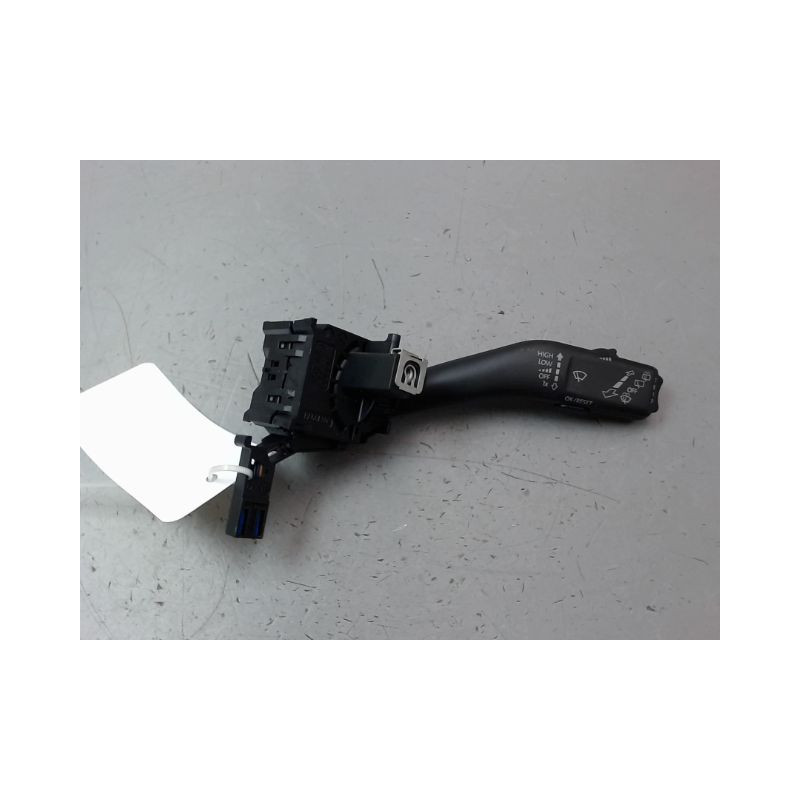 COMMANDE ESSUIE GLACE VOLKSWAGEN GOLF V PLUS 2005-