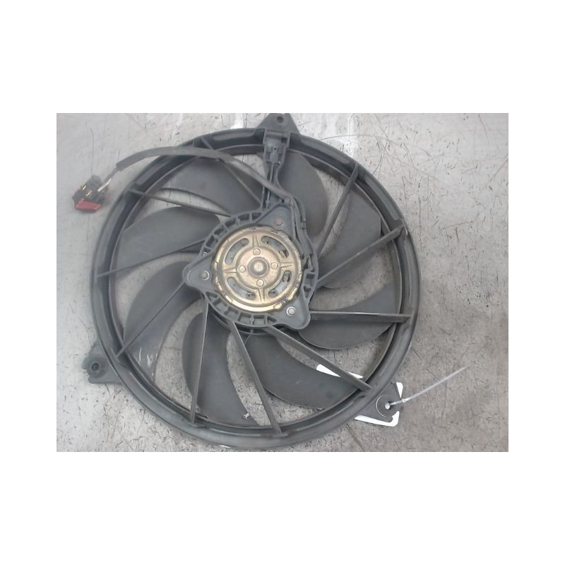 MOTEUR VENTILATEUR RADIATEUR PEUGEOT 206