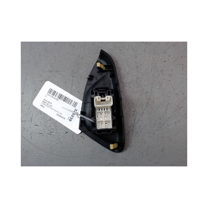COMMANDE LEVE-GLACE PORTE AVD TOYOTA AYGO 5P