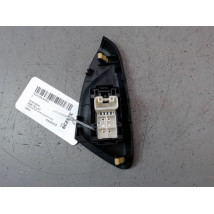COMMANDE LEVE-GLACE PORTE AVD TOYOTA AYGO 5P