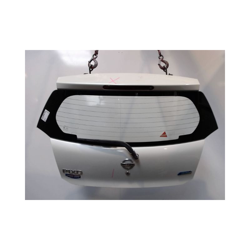 HAYON NISSAN PIXO
