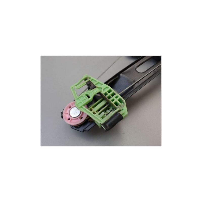 MECANISME LEVE-GLACE ARRIERE DROIT B.M.W. SERIE 1