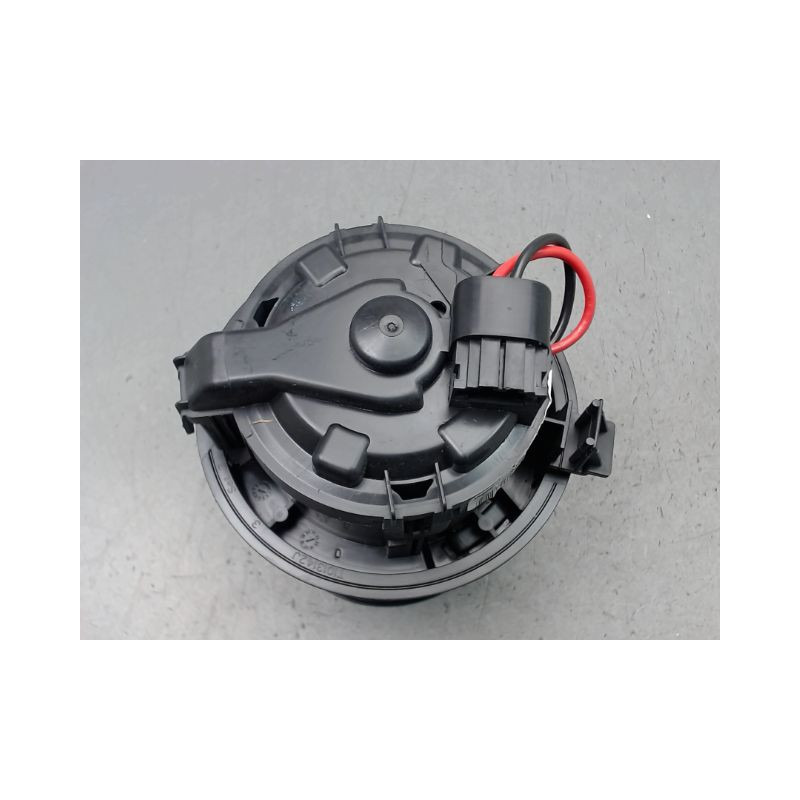 MOTEUR VENTILATEUR CHAUFFAGE PEUGEOT 208 Phase 1 2012-...