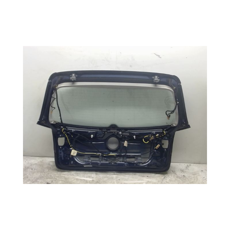 HAYON VOLKSWAGEN GOLF