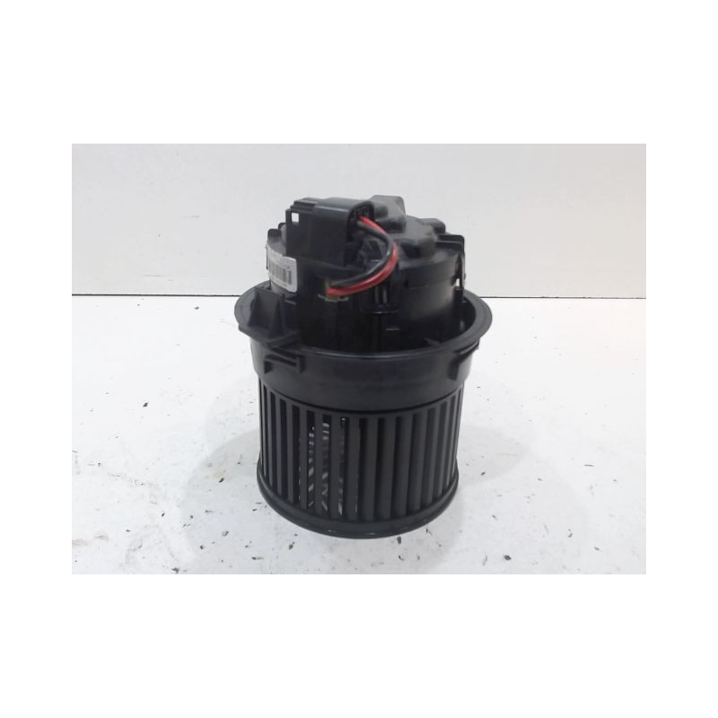 MOTEUR VENTILATEUR CHAUFFAGE PEUGEOT 208