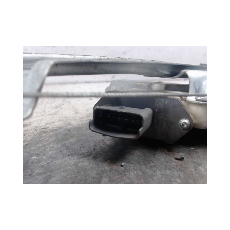 MECANISME+MOTEUR LEVE-GLACE AVANT GAUCHE PEUGEOT 3008 2009-