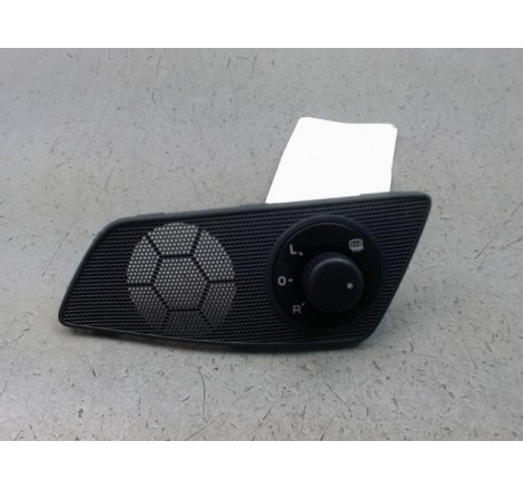 COMMANDE RETROVISSEUR EXT ELECTRIQUE