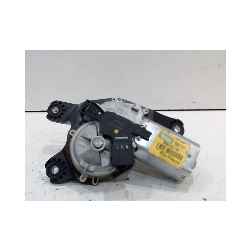 MOTEUR ESSUIE-GLACE ARRIERE B.M.W. X5