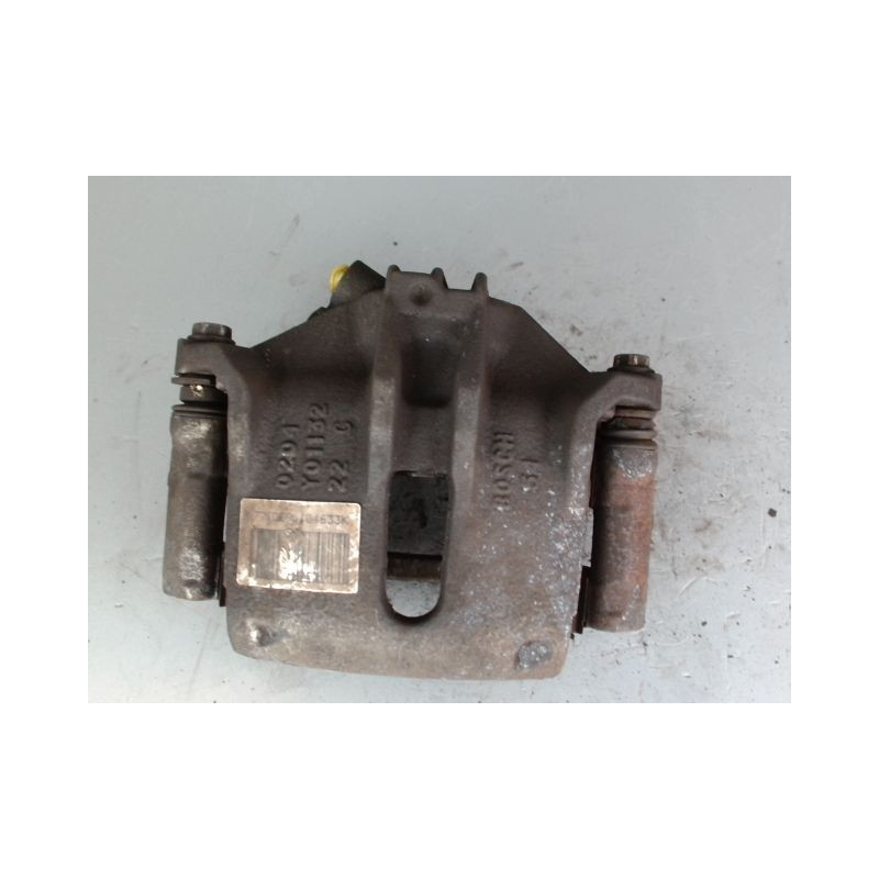 ETRIER DE FREIN AVANT DROIT CITROEN C4 1 PHASE 2 COUPE ESSENCE