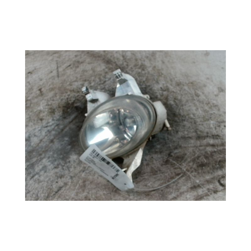 PHARE ANTIBROUILLARD AVANT GAUCHE PEUGEOT 206 3P