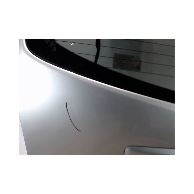HAYON TOYOTA COROLLA VERSO 2007-
