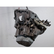BOITE A VITESSE MECANIQUE PEUGEOT 406 2.2 HDI
