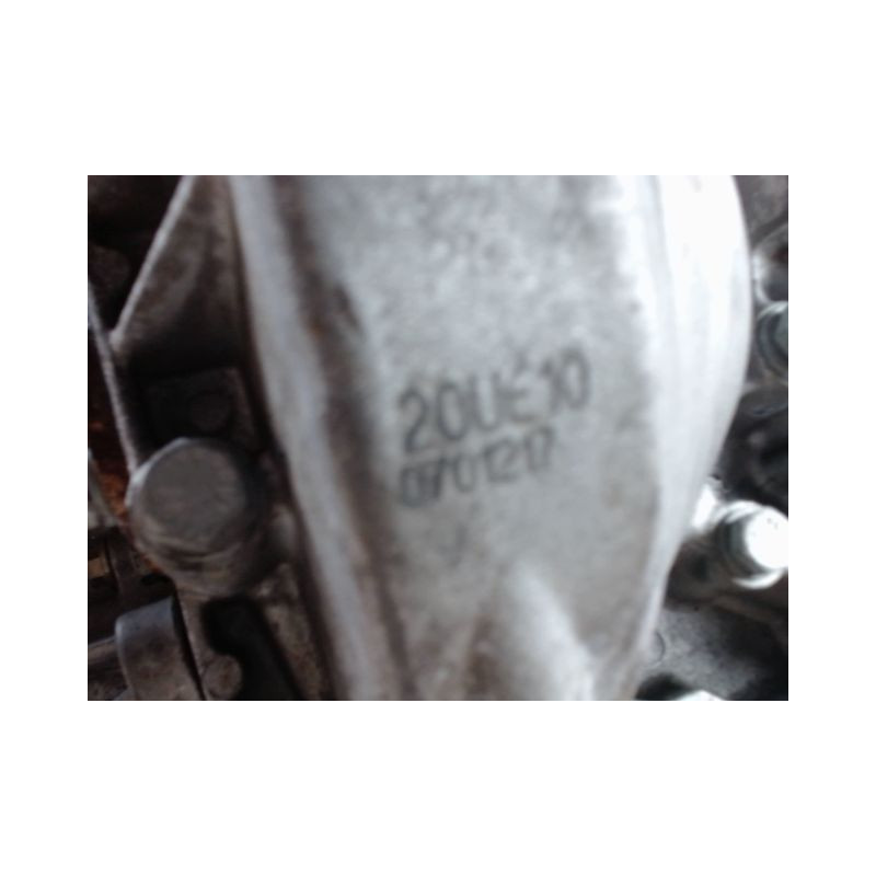 BOITE A VITESSE MECANIQUE PEUGEOT 406 2.2 HDI