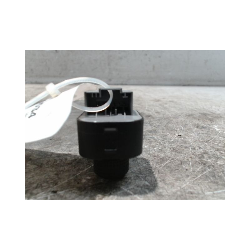 COMMANDE RETROVISSEUR EXTERIEUR ELECTRIQUE SEAT ALTEA