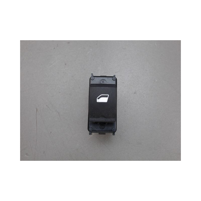 COMMANDE LEVE-GLACE PORTE AVD PEUGEOT 208