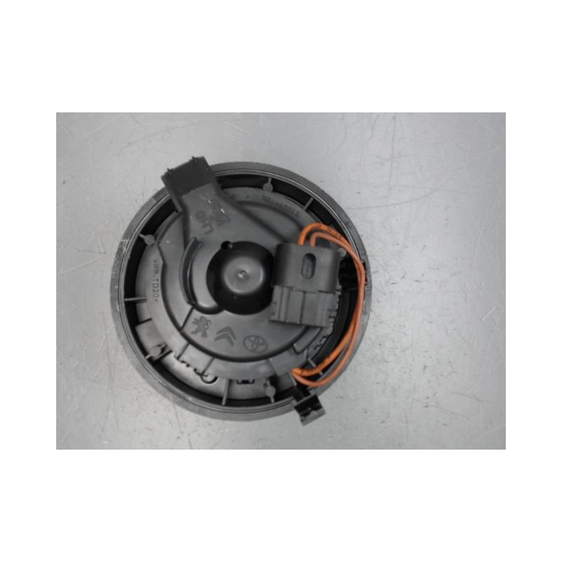 MOTEUR VENTILATEUR CHAUFFAGE PEUGEOT 108