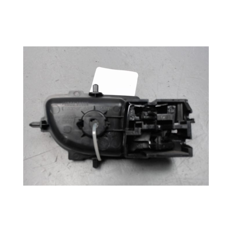 POIGNEE INTERIEURE PORTE AVANT GAUCHE PEUGEOT 108