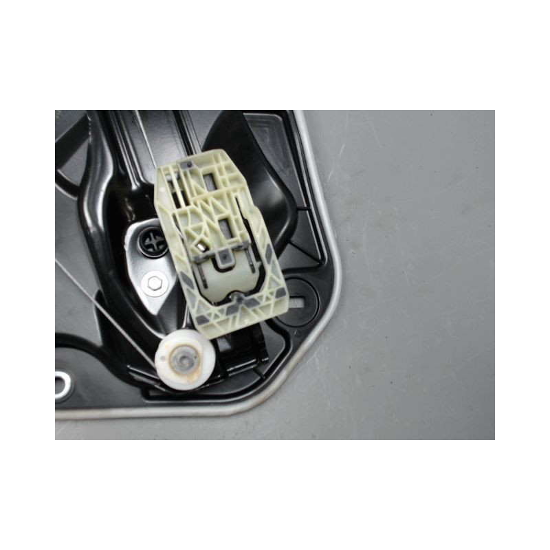 MECANISME+MOTEUR LEVE-GLACE AVANT DROIT B.M.W. SERIE 1