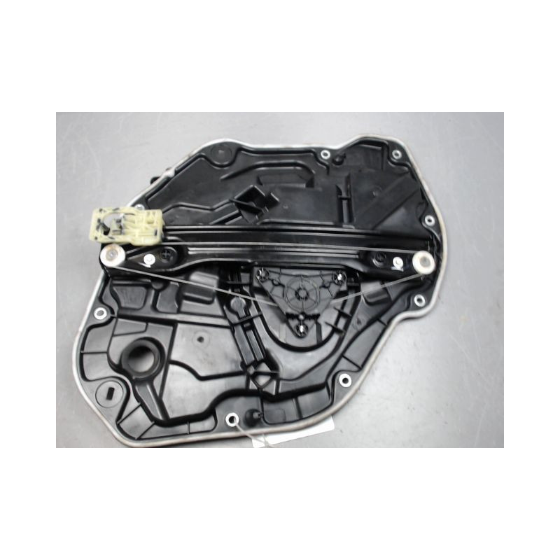 MECANISME+MOTEUR LEVE-GLACE ARRIERE DROIT B.M.W. SERIE 1