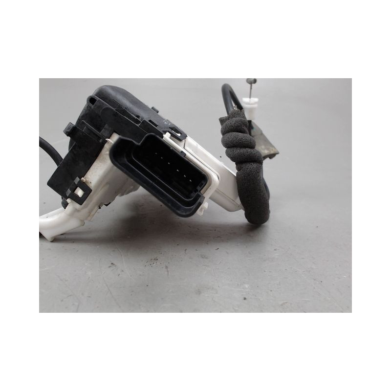 SYSTEME CONDAMNATION AVANT GAUCHE PEUGEOT 5008