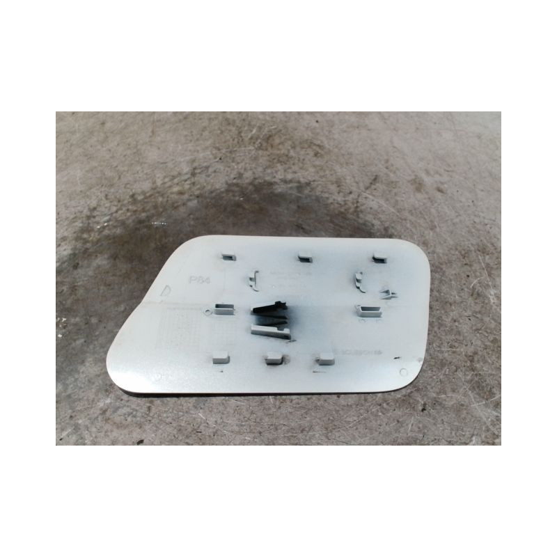 VOLET DE TRAPPE CARBURANT PEUGEOT 3008 2009-