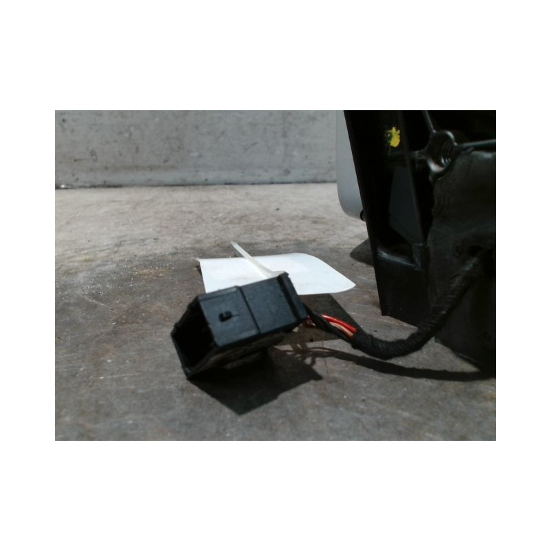 RETROVISEUR EXTERIEUR ELECTRIQUE GAUCHE AUDI A4 AVANT 99-2001