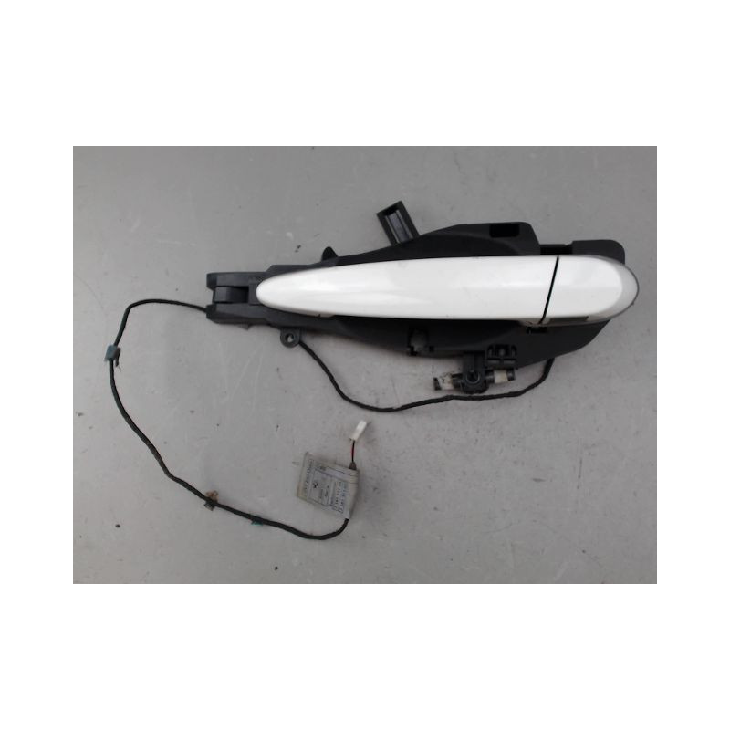 POIGNEE EXTERIEURE PORTE ARRIERE GAUCHE B.M.W. X1