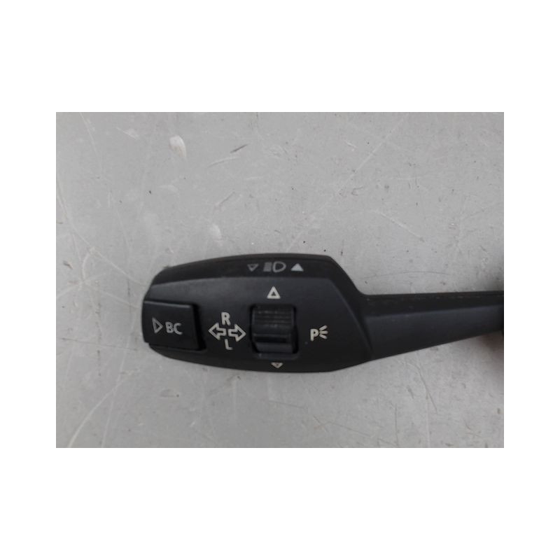 COMMANDE CLIGNOTANT B.M.W. X1