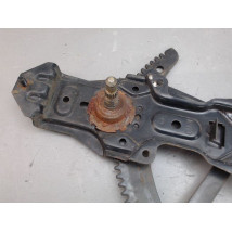 MECANISME LEVE-GLACE ARRIERE DROIT PEUGEOT 205