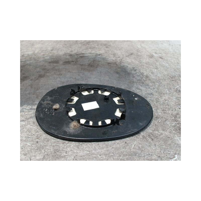 GLACE RETROVISEUR EXT G PEUGEOT 107 5P