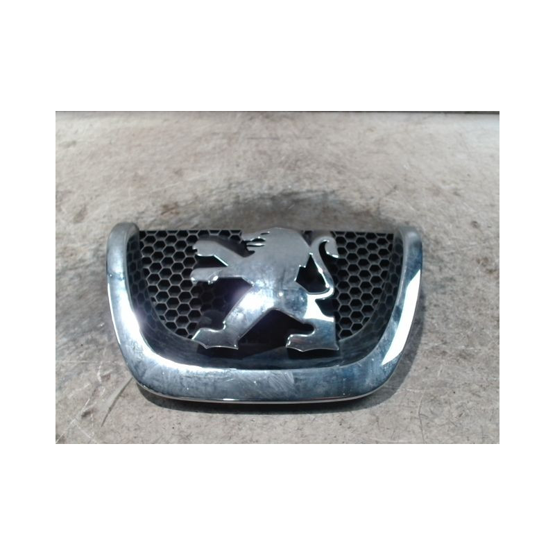 SIGLE CALANDRE PEUGEOT 207 2007-