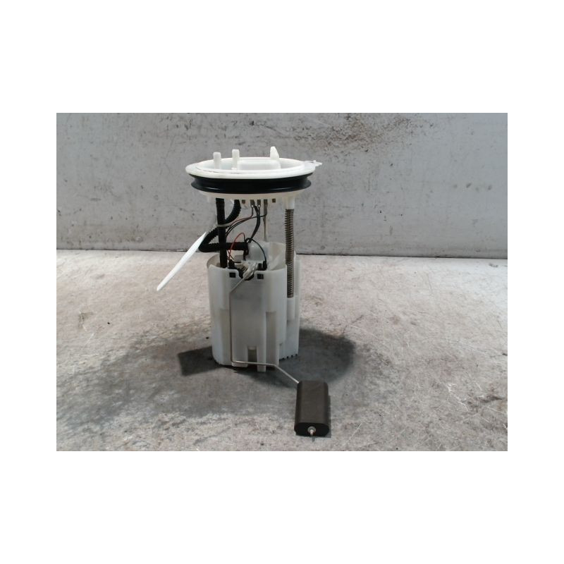 POMPE CARBURANT IMMERGEE VOLKSWAGEN GOLF VI 2008-