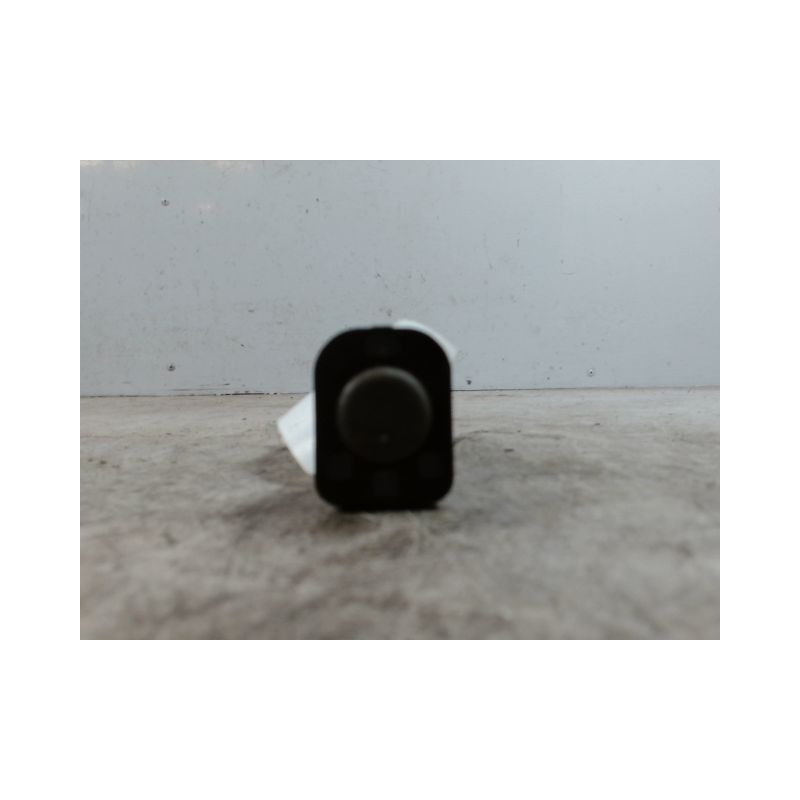 COMMANDE RETROVISSEUR EXTERIEUR ELECTRIQUE SEAT ALTEA