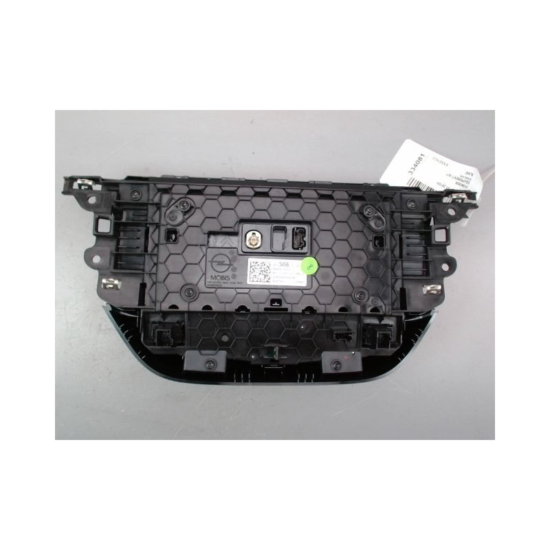 ECRAN GPS OPEL CORSA 2010-