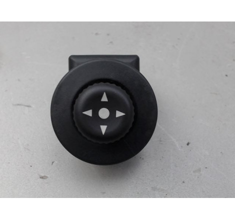 COMMANDE RETROVISSEUR EXT ELECTRIQUE
