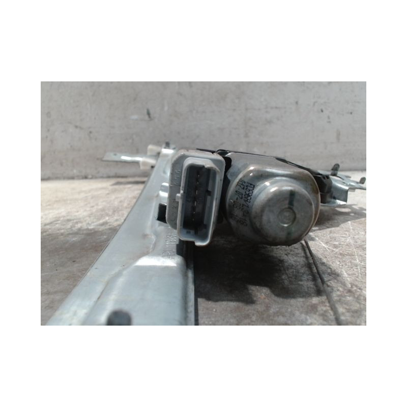 MECANISME+MOTEUR LEVE-GLACE AVANT GAUCHE PEUGEOT 207 3P