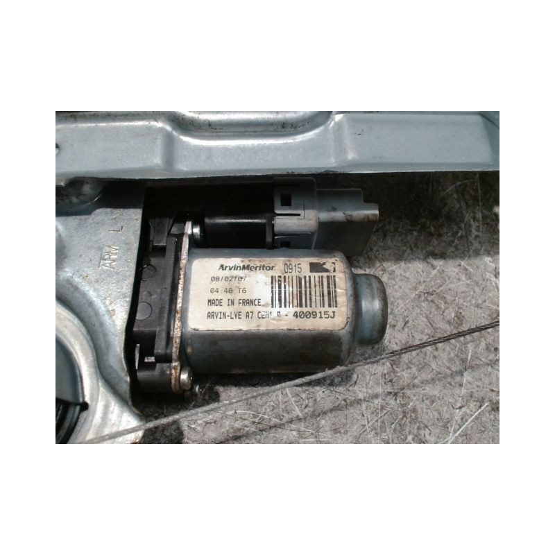 MECANISME+MOTEUR LEVE-GLACE AVANT GAUCHE PEUGEOT 207 3P