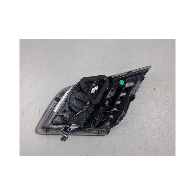 FEU ARRIERE INTERIEUR GAUCHE PEUGEOT 308