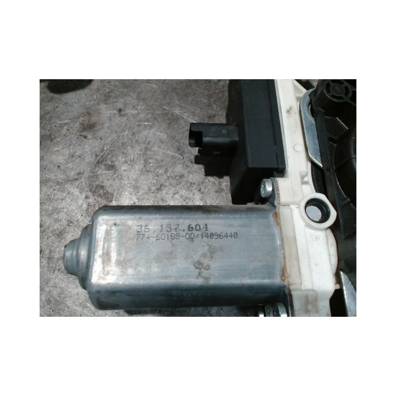 MECANISME+MOTEUR LEVE-GLACE AVANT DROIT CITROEN C2 2005-