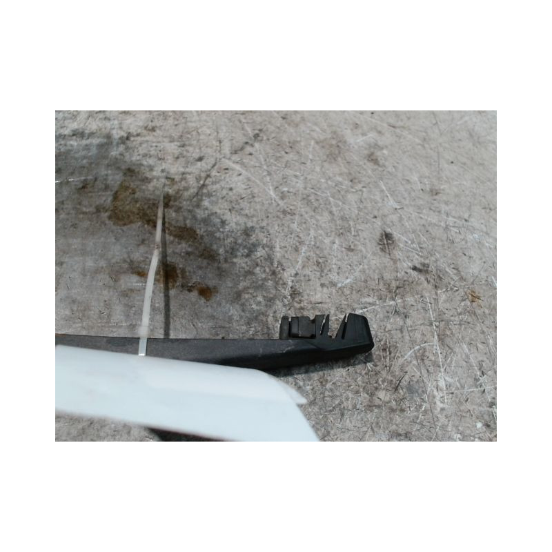 BRAS ESSUIE-GLACE ARRIERE PEUGEOT 207 3P